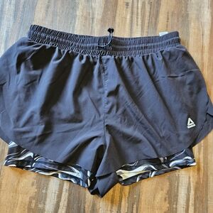 Womens REEBOK Running Athletic Shorts Sz XL Black.  #C